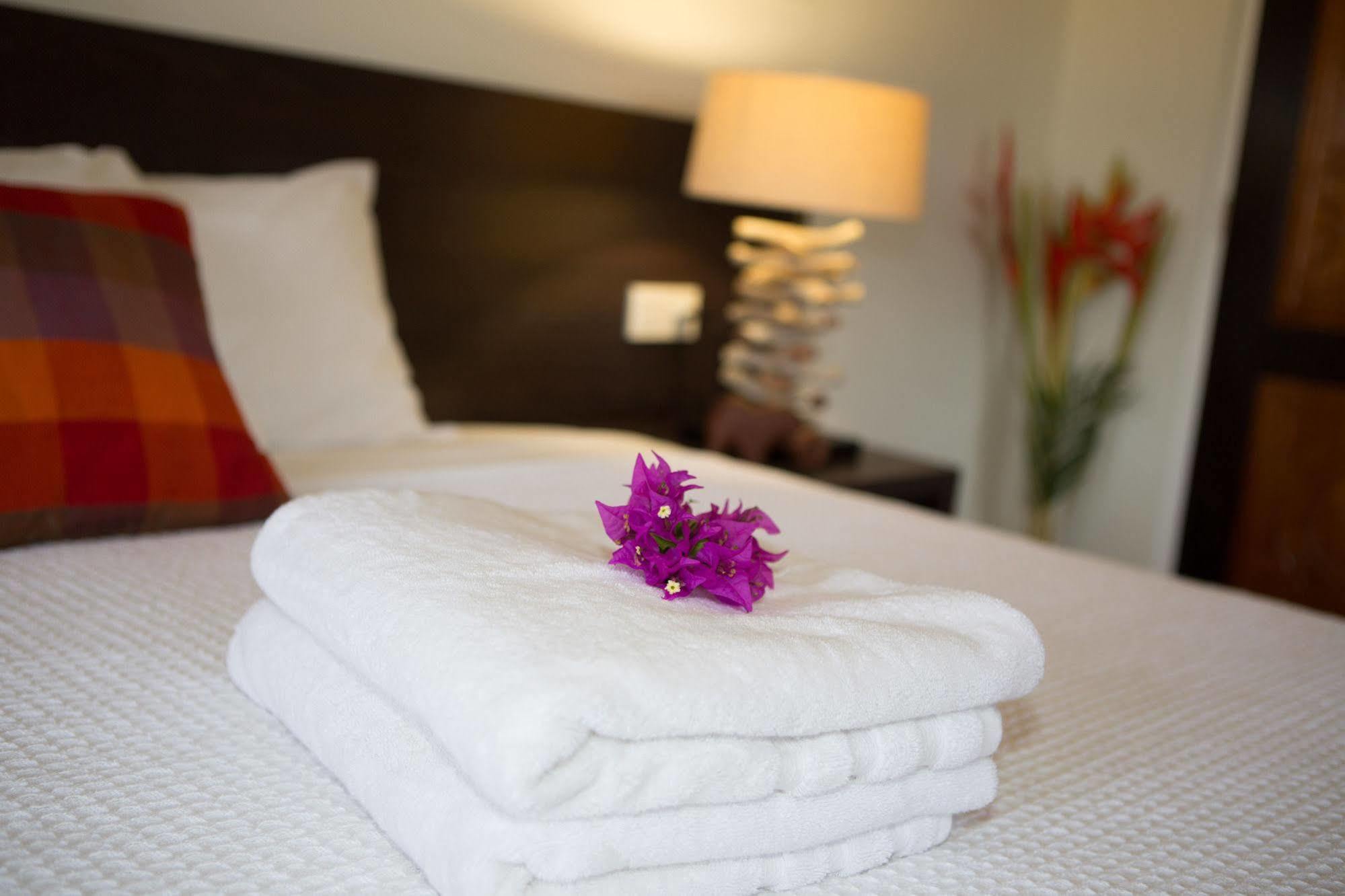 Eco Torarica Hotel Paramaribo Bagian luar foto